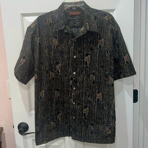 Tori Richards, short sleeve shirt. Size XL